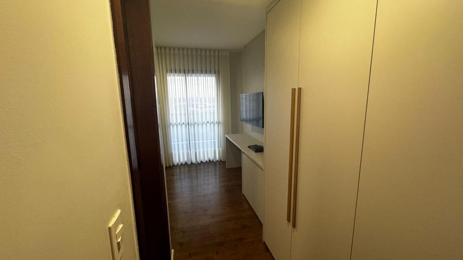 Alugueasy - Metropolitan Apartment